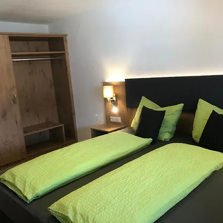 Appartement Gruenfelder *