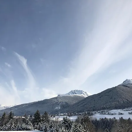 Gruenfelder * Oberperfuss